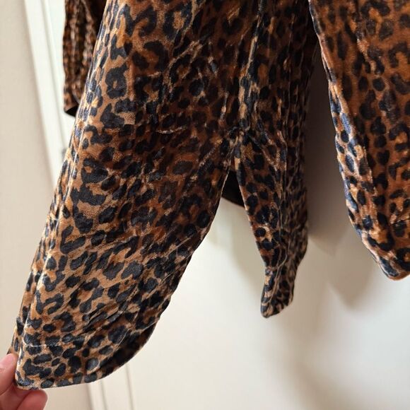 NWT Soft Surroundings Icon Silk Velvet Poets Tunic Shirt Animal Print Sz Large - Picture 4 of 12